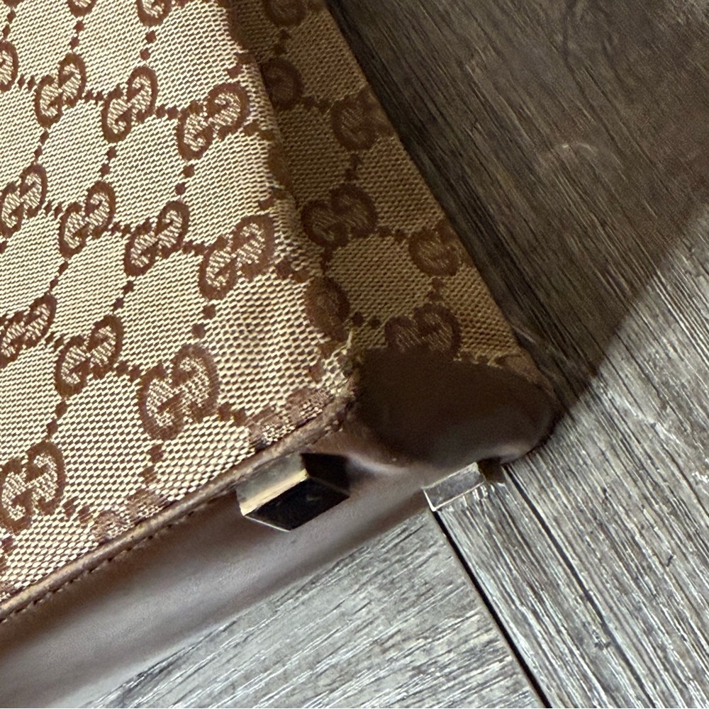 💎GUCCI BUSINESS BAG/ BRIEFCASE W/ Lock & Key💎 - Picture 11 of 16